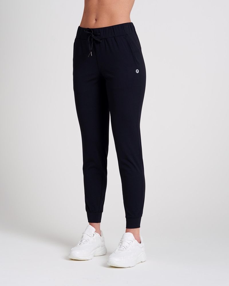 XS---Black