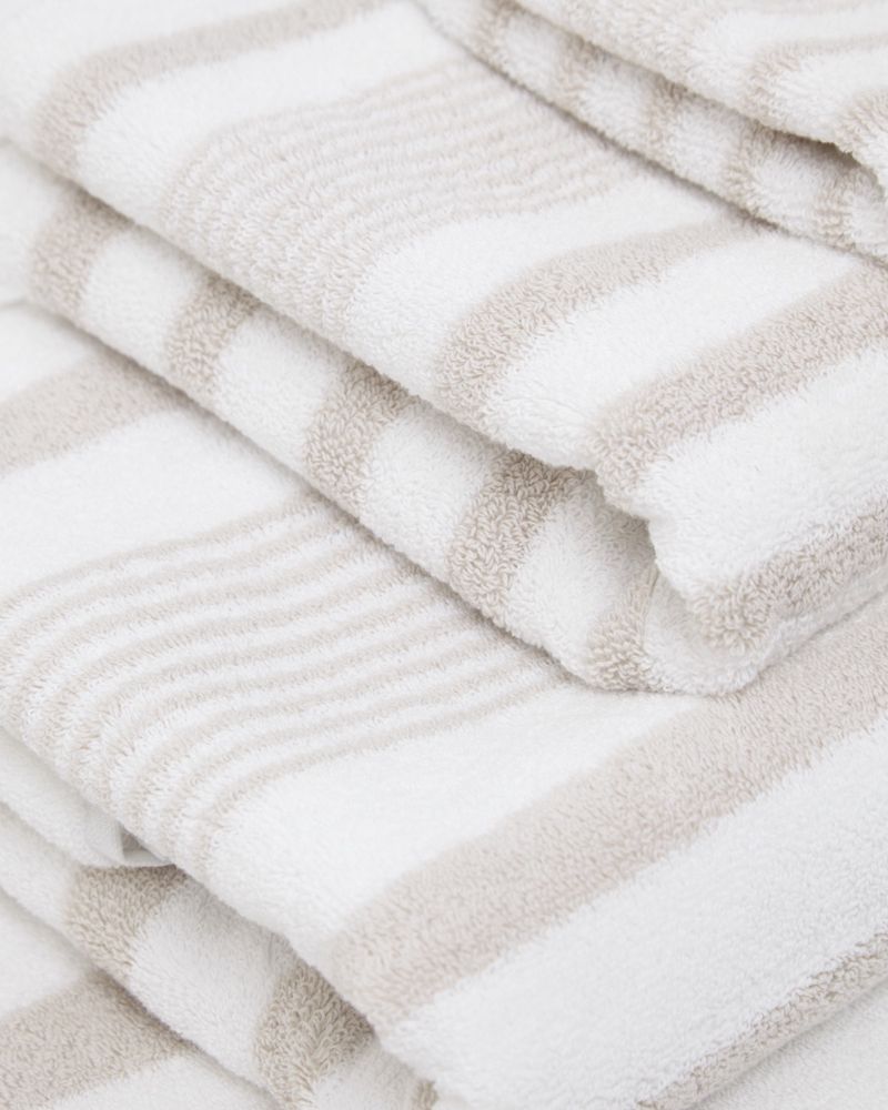 BATH---Beige