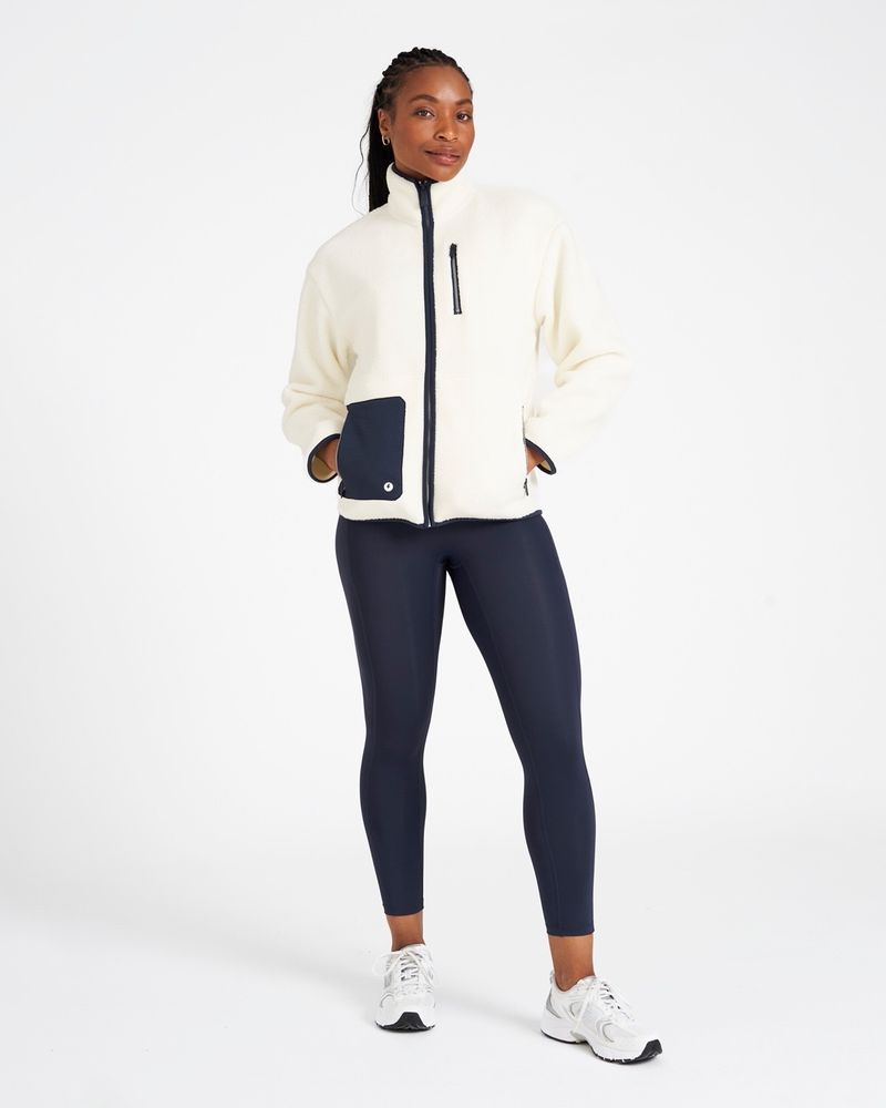 XL---White