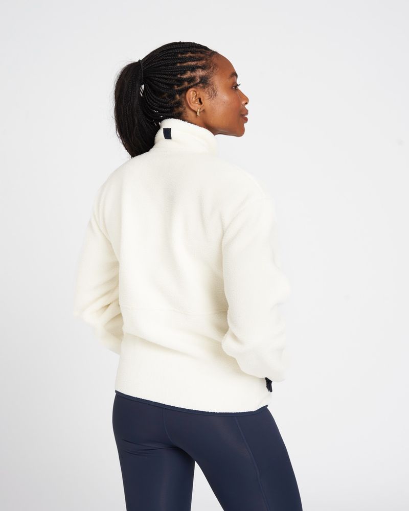 XL---White