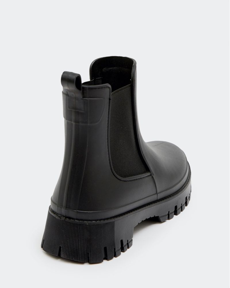 39---Black