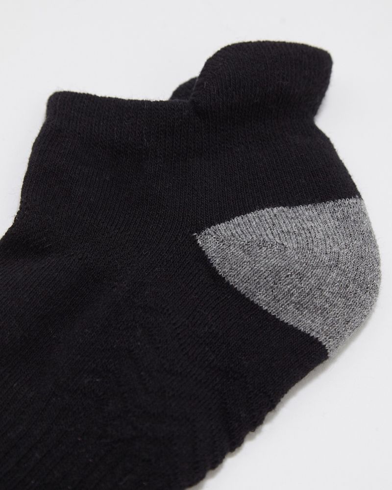 11-13---Black-Multi