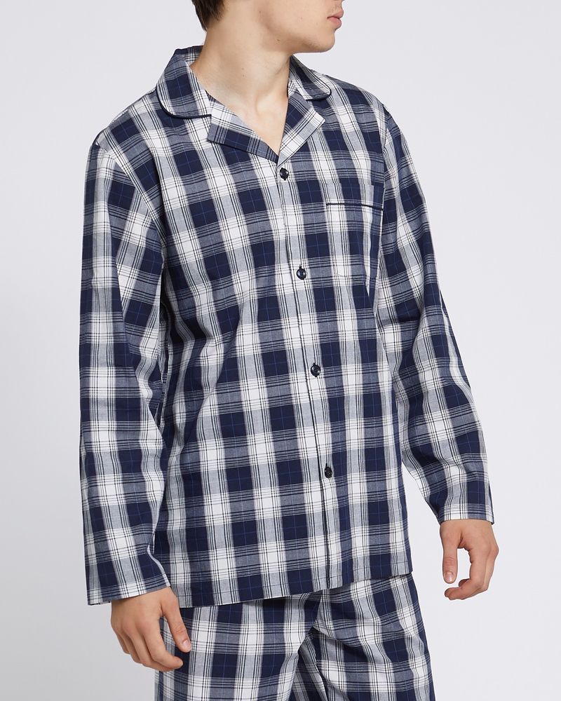 Dunnes stores online mens pyjamas hotsell