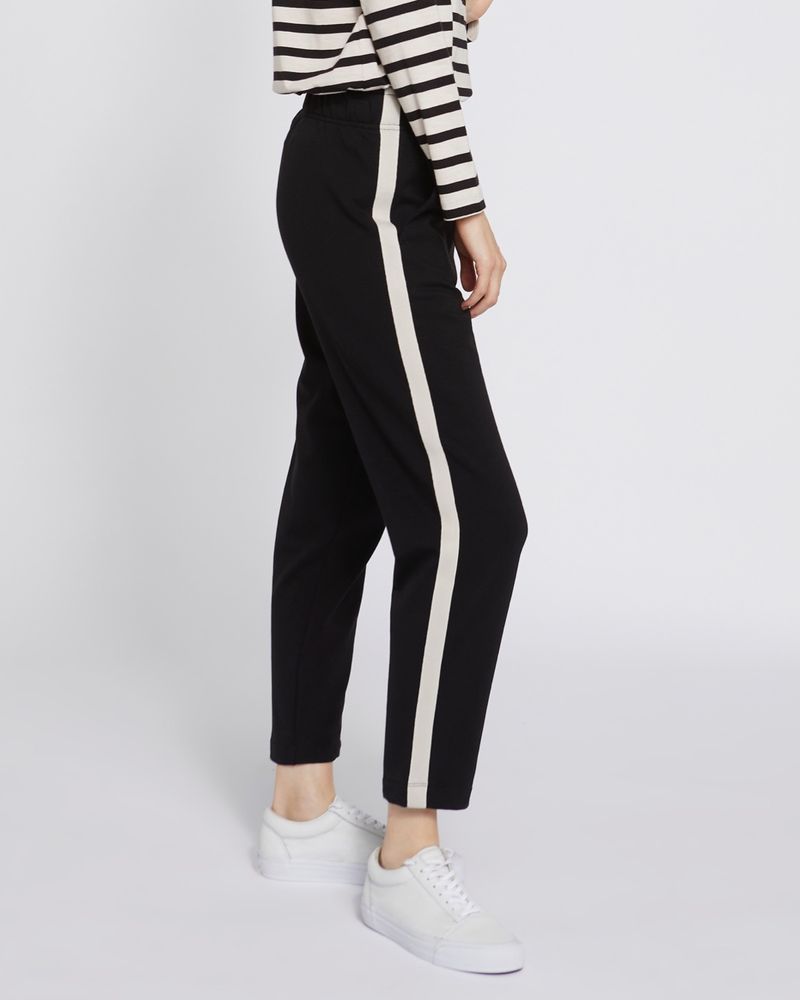 XL---Black