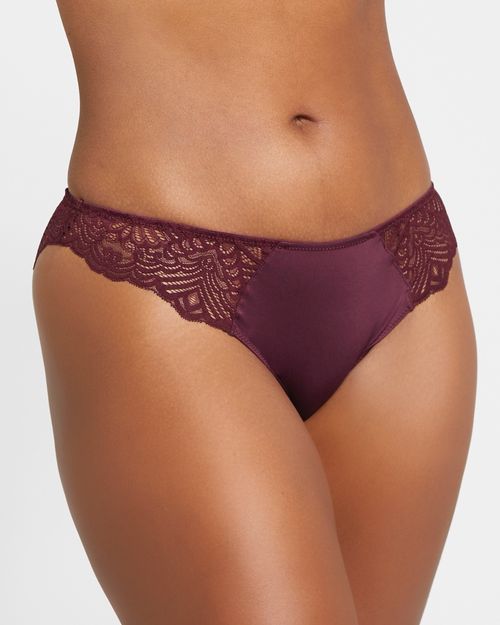 Isla Briefs