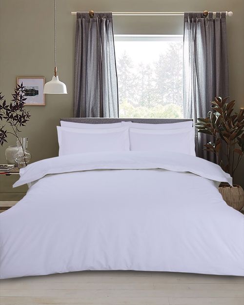 White Bedding Bundle Set