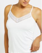 XL---White