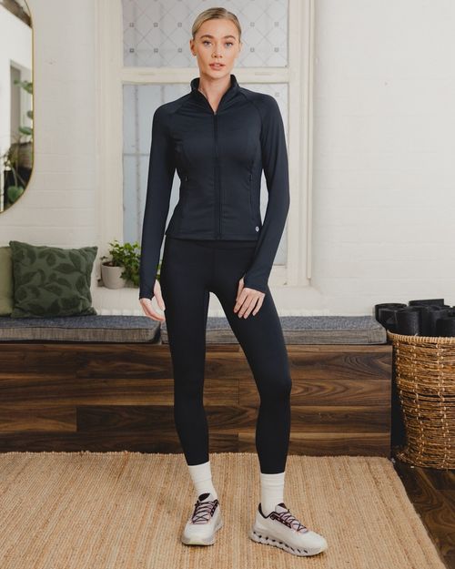 Powercut On The Go Embossed Leggings In Black