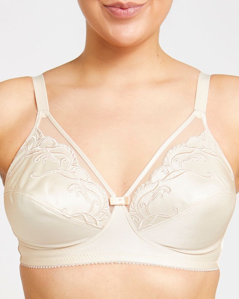 38B---Nude