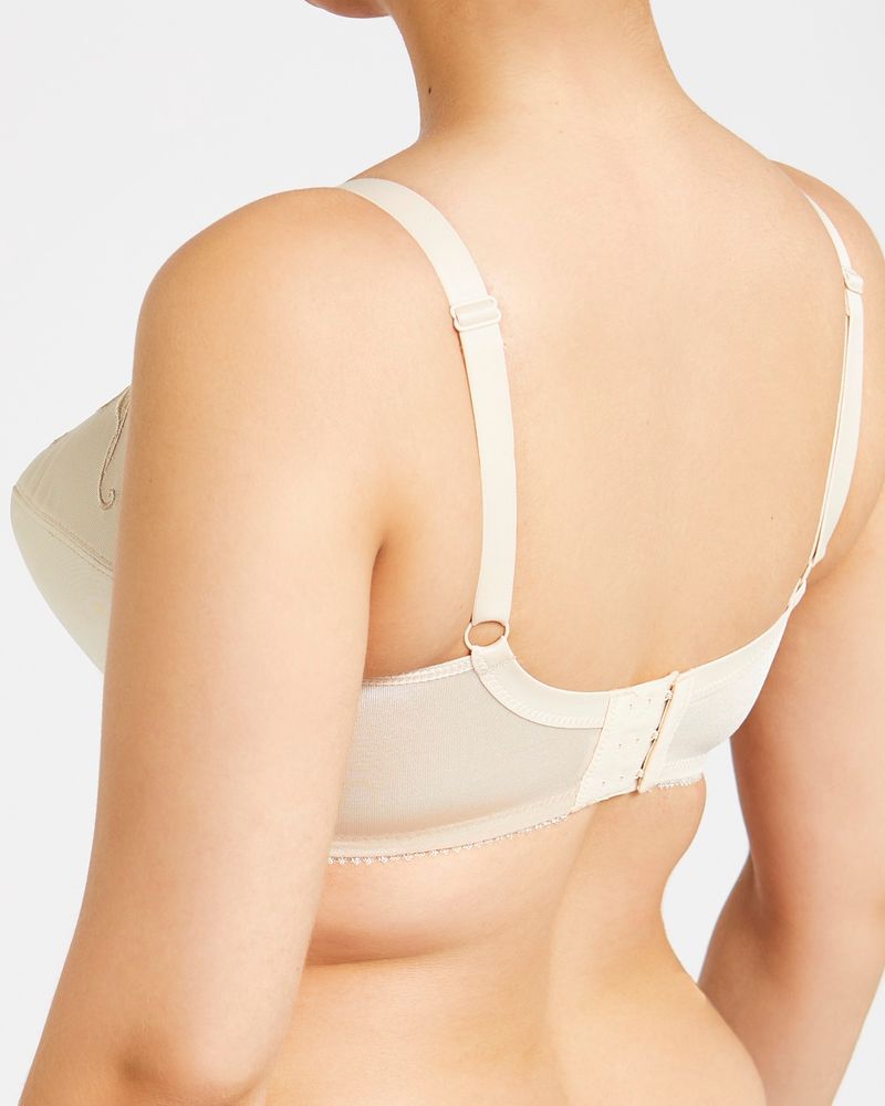 38B---Nude