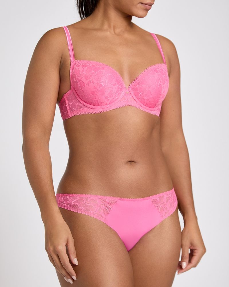32C---Bright-Pink