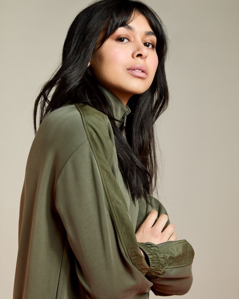L---Khaki