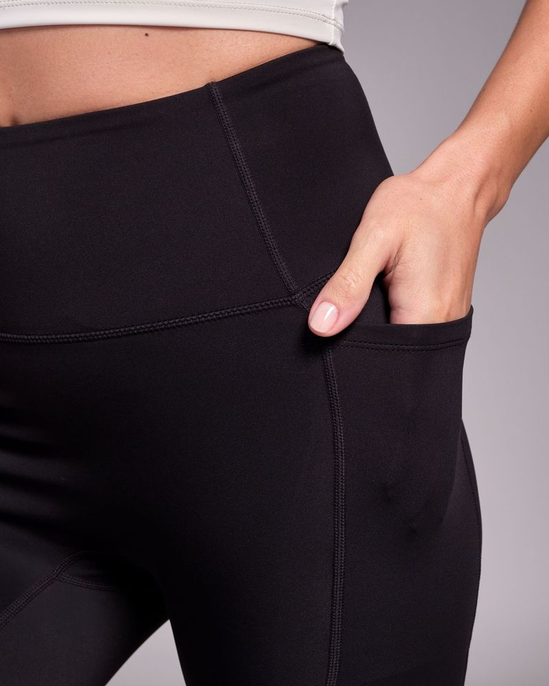 XS---Black