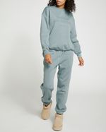 L---Pale-Green
