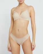 32A---Nude
