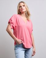 8957626_coral.jpg