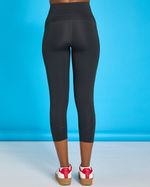 L---Black