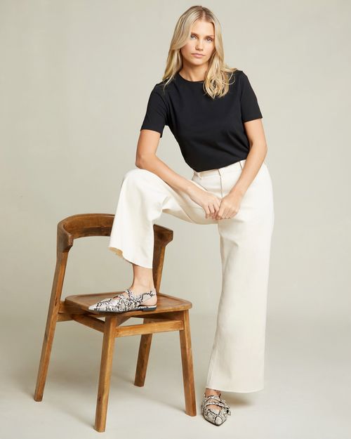 Wide Leg High Rise Cropped Jeans