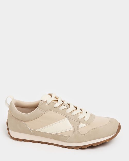 Retro Casual Trainer