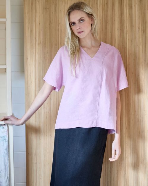 Carolyn Donnelly The Edit V-Neck Pink Linen Top
