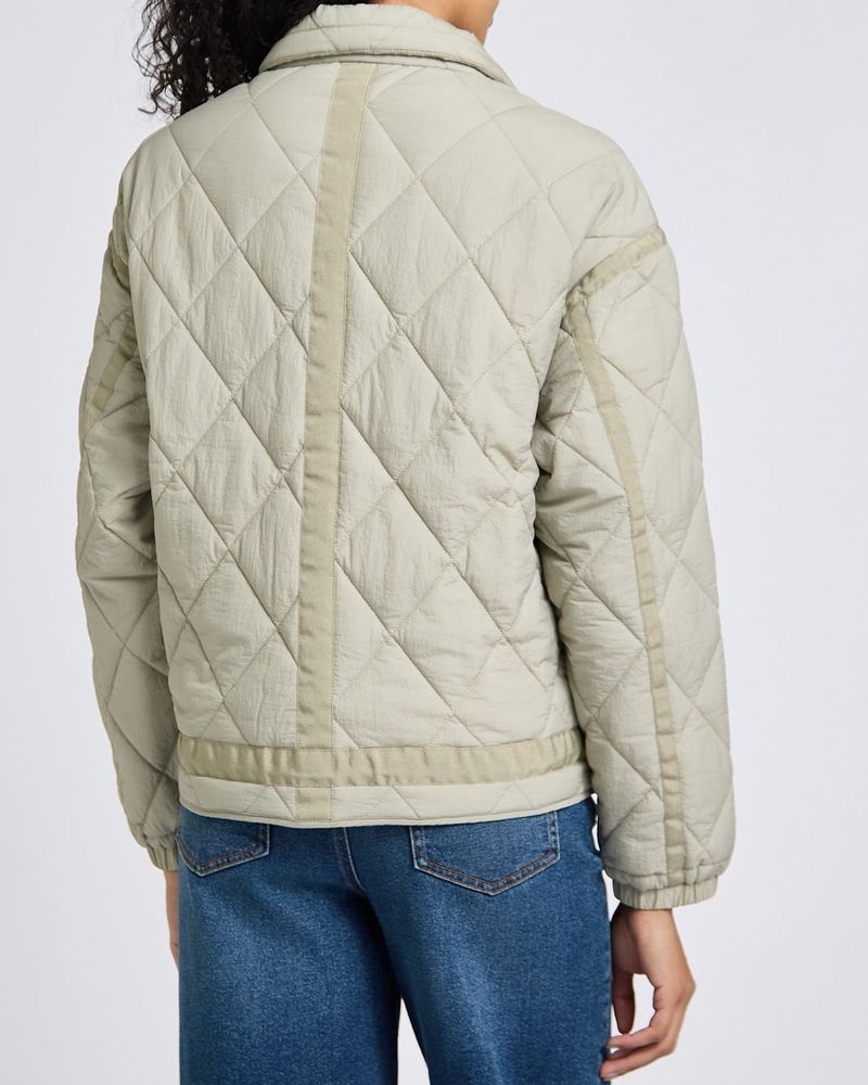 8841103_khaki_3.jpg