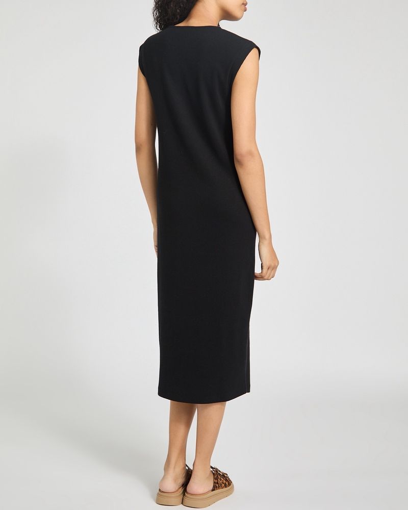 XS---Black
