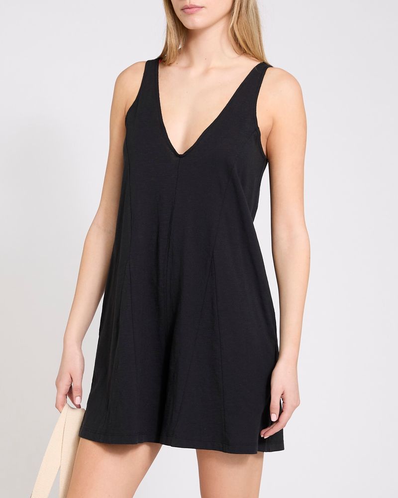 XS---Black