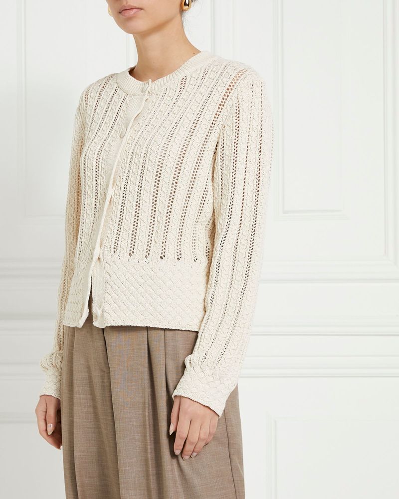 2565621_ivory_2.jpg