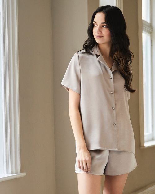 Pearl Satin Revere Short Pyjama Set