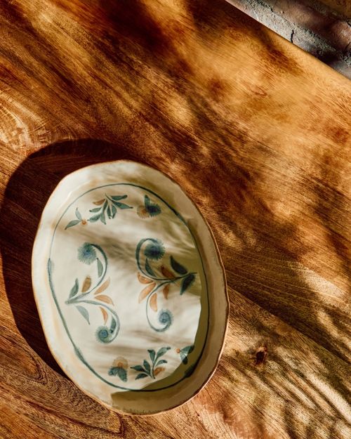 Paul Costelloe Living Oval Laurel Hand Painted Platter