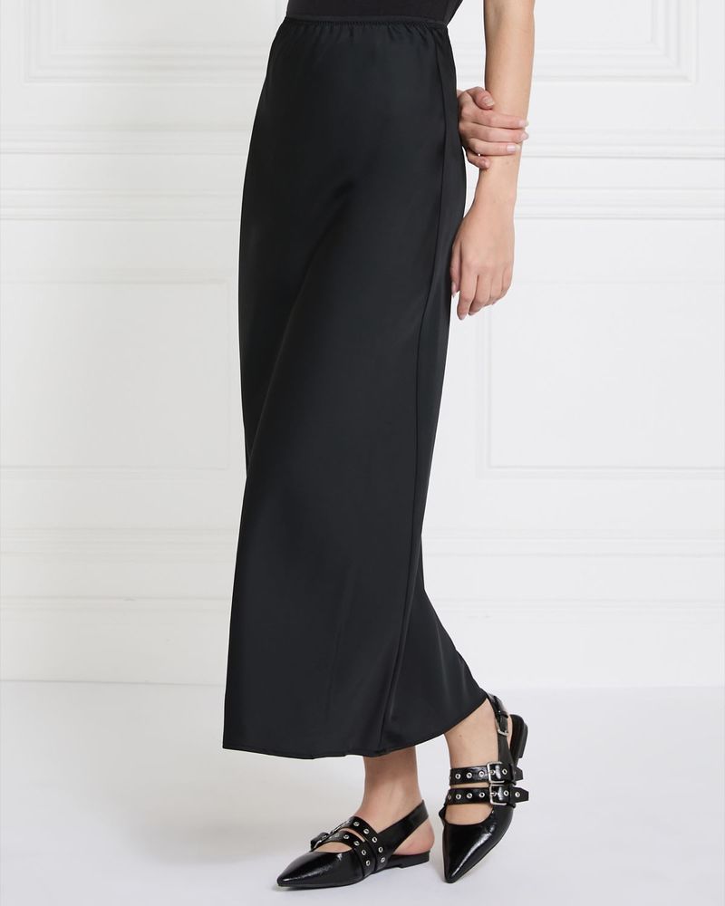 12---Black
