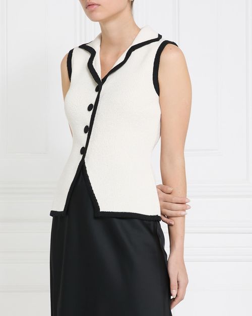 Gallery Frieda Contrast Collar Knitted Waistcoat