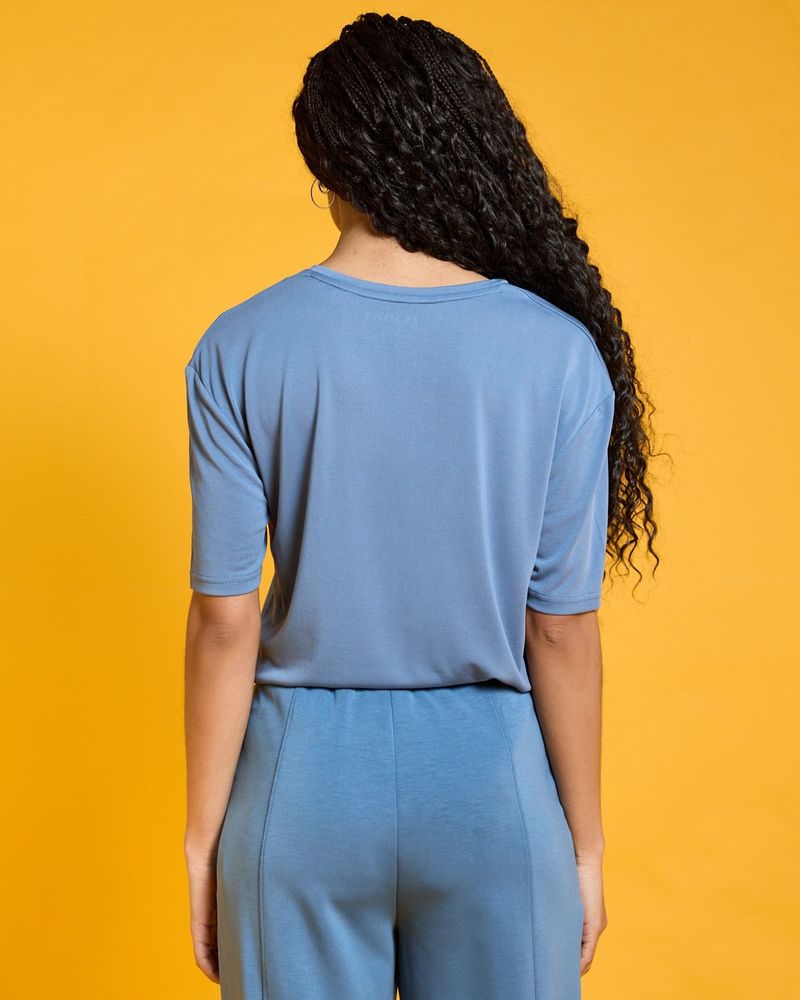 L---Blue