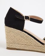 39---Black