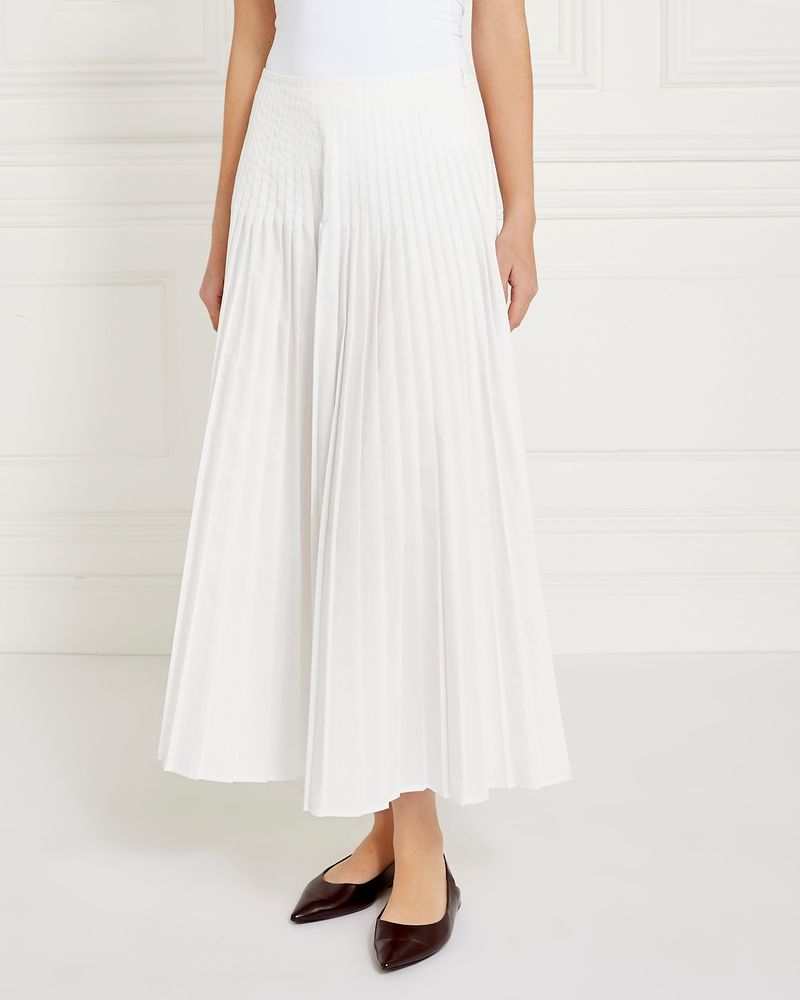 10---Ivory