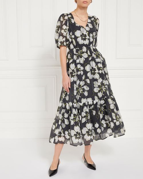 Gallery V-Neck Floral Midi Tea Dress Dress