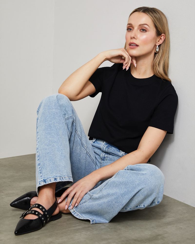 XS---Black