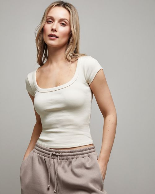 Short Sleeve Ribbed Scoop Neck Crop T-Shirt