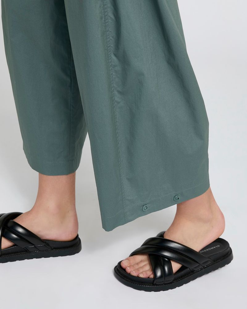 10---Khaki
