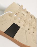 10---Beige
