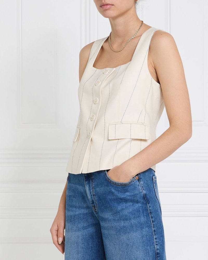 10---Ivory