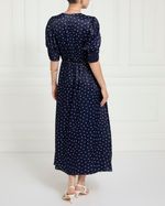 14---Navy---Ivory