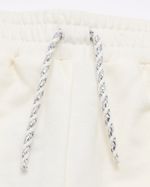 10-11-YRS---Winter-White