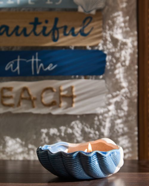 Seashell Candle