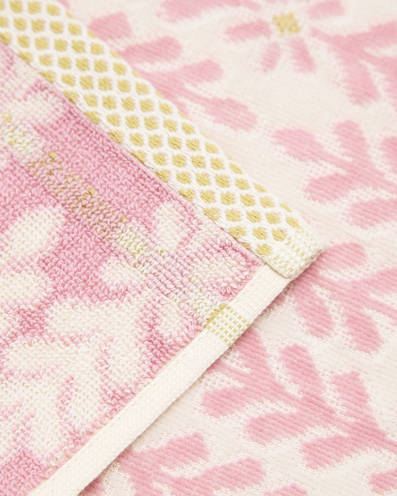 GUEST---Pink