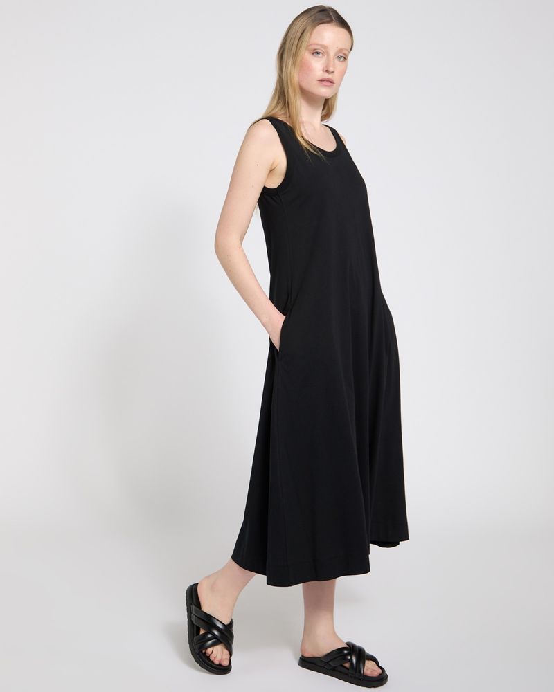 XS---Black