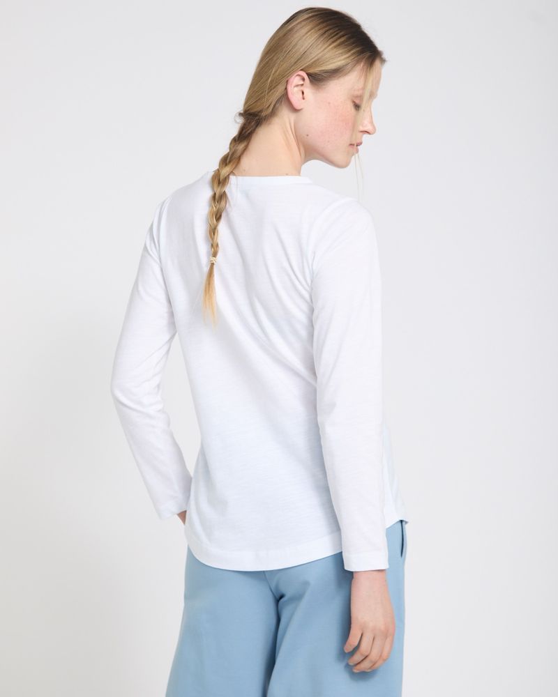 XS---White
