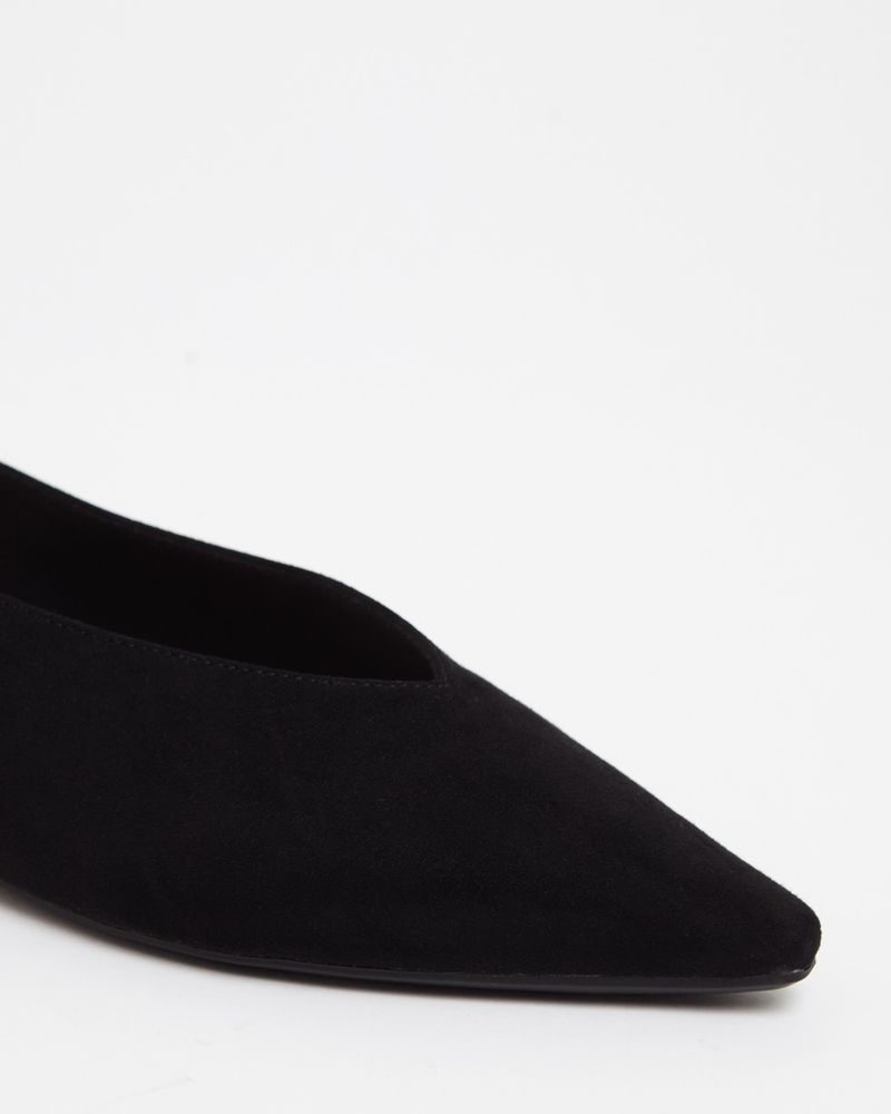 37---Black