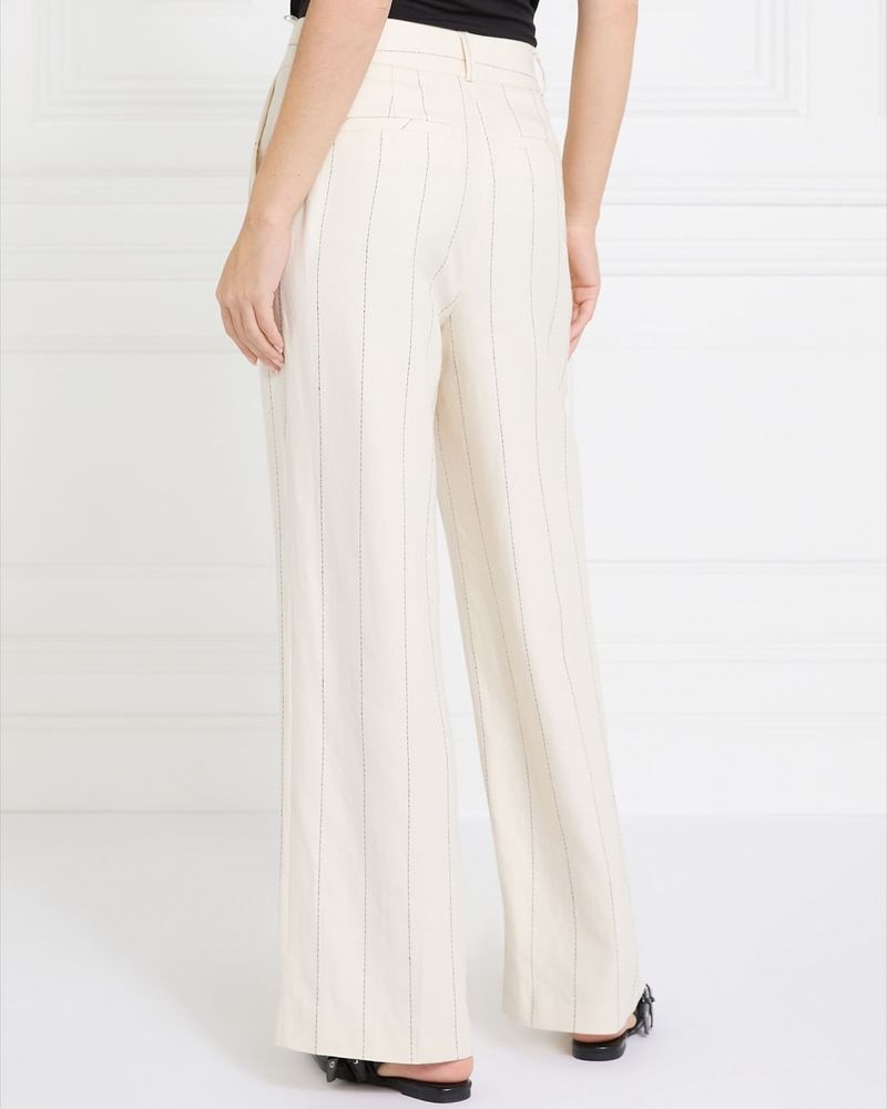 10---Ivory