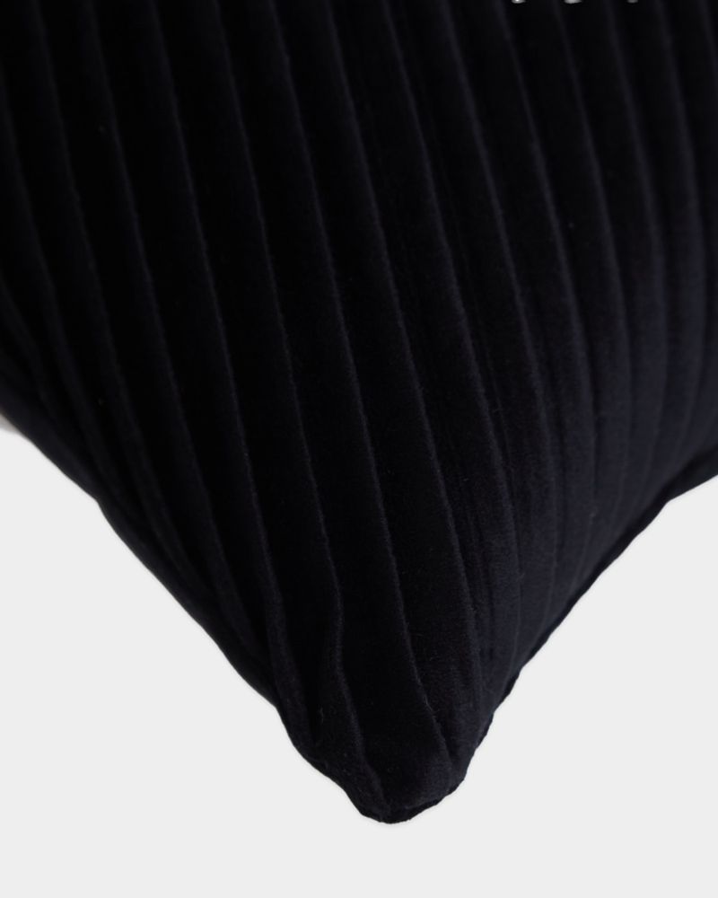 50X30---Black